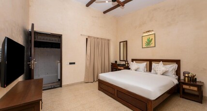 Yellowstone Resort Arambol Room Type - Artistic Room Yellowstone Resort Arambol Room Type - Artistic Room