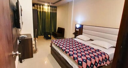 HOTEL GREEN PARK Room Type - Bedroom 6