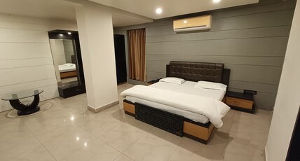HOTEL VEGA INN Room Type - STANDARD ROOM