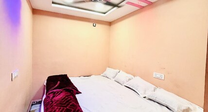 Hotel Mannat palace Room Type - Standard Room near mahakal temple