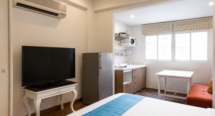 Suk41 Room Type - Deluxe room