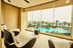 Crowne Plaza Rohini New Delhi, An IHG Hotel