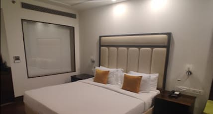 Lemon Tree Hotel Jammu Room Type - Executive Suite