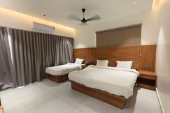 Rooms of Silver Moon Home Stay