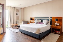 Premium Studio @ Element One Mall with Kitchen & WiFi