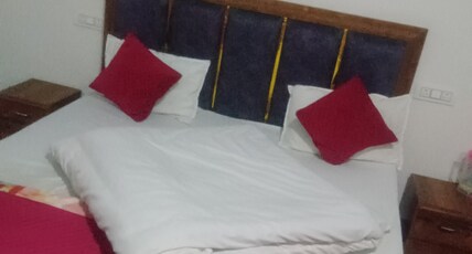Rudra Homestay Room Type - Bedroom 1