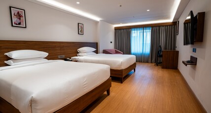 Lilac Hotels Guruvayur Room Type - Family Twin Room