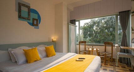 Zostel Rishikesh (Laxman Jhula) Room Type - Deluxe Room