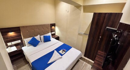 Hotel Signature Inn Room Type - Standard Room