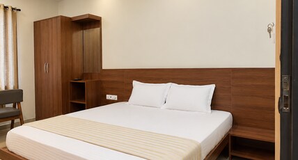 RADHEY KRISHNA HOTEL AND RESORT Room Type - Standard Room