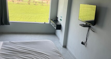 Hotel Sanwariya & family restaurant Room Type - Bedroom 6