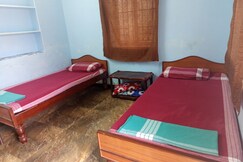 LAKSHMI ROOMS AND HOME STAY