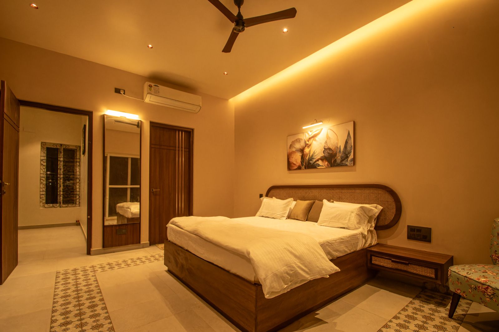 Rasa PoolVilla - Tap to explore photos