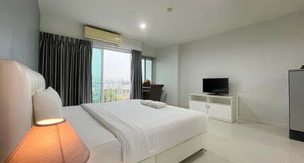 Baan Pattaya by Sabai nearby GOD Pattaya Room Type - Superior City View Double Baan Pattaya by Sabai nearby GOD Pattaya Room Type - Superior City View Double
