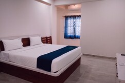 Hotel grand Vista near Int Airport bangalore