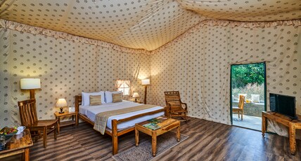 WelcomHeritage Jungle Home Pench Room Type - Superior Luxury Tent