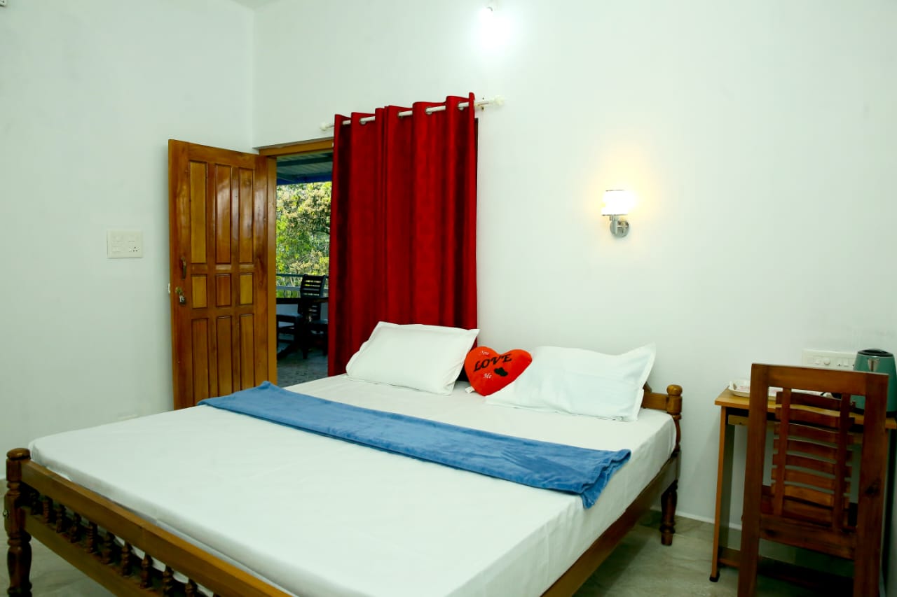 THEKKADY HOMES - Tap to explore photos