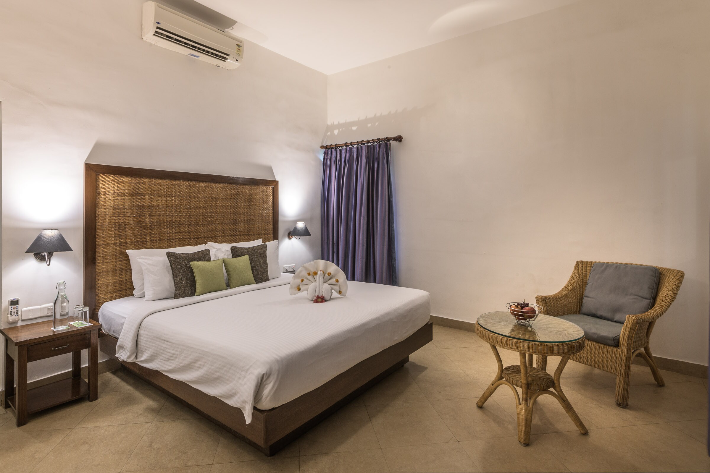 Club Mahindra Ashtamudi, Kerala - Tap to explore photos