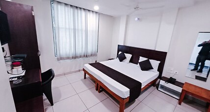 Hotel Rashika Palace. Room Type - Deluxe Rooms