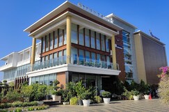 Vbrance - Luxury Boutique Hotel Near Niladri Beach