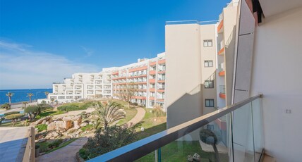 DoubleTree by Hilton Malta Room Type - KING GUEST ROOM - SEA VIEW