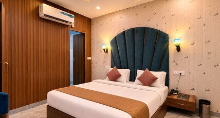 KMG Hotel Room Type - DELUXE ROOM