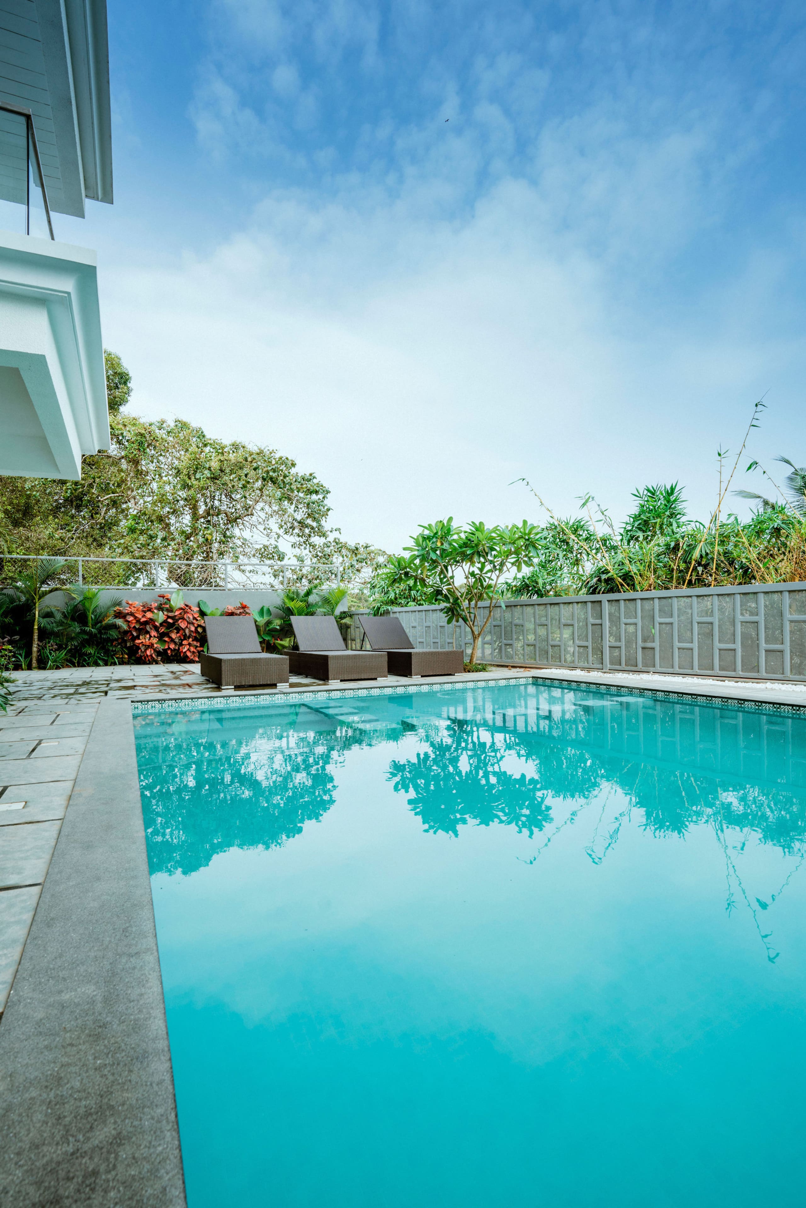 Ultra Luxury Apartment in Calangute Pool View - Tap to explore photos