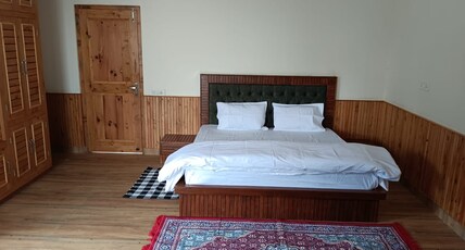 Manali Parvat View Room Type - Deluxe