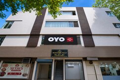 Address of Hotel O Signature Villa