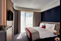 Holiday Inn Express Amsterdam - City Hall, an IHG Hotel