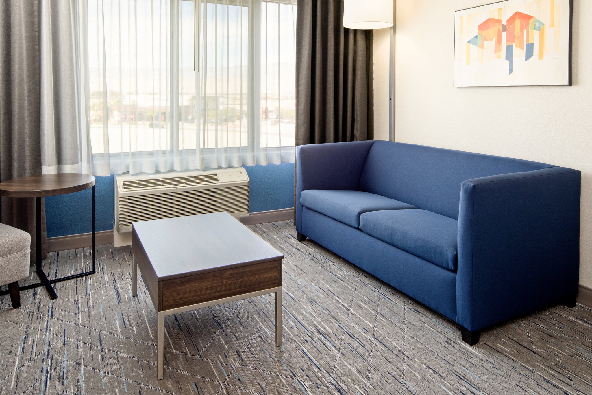 Holiday Inn Express & Suites PALM DESERT - MILLENNIUM - Tap to explore photos