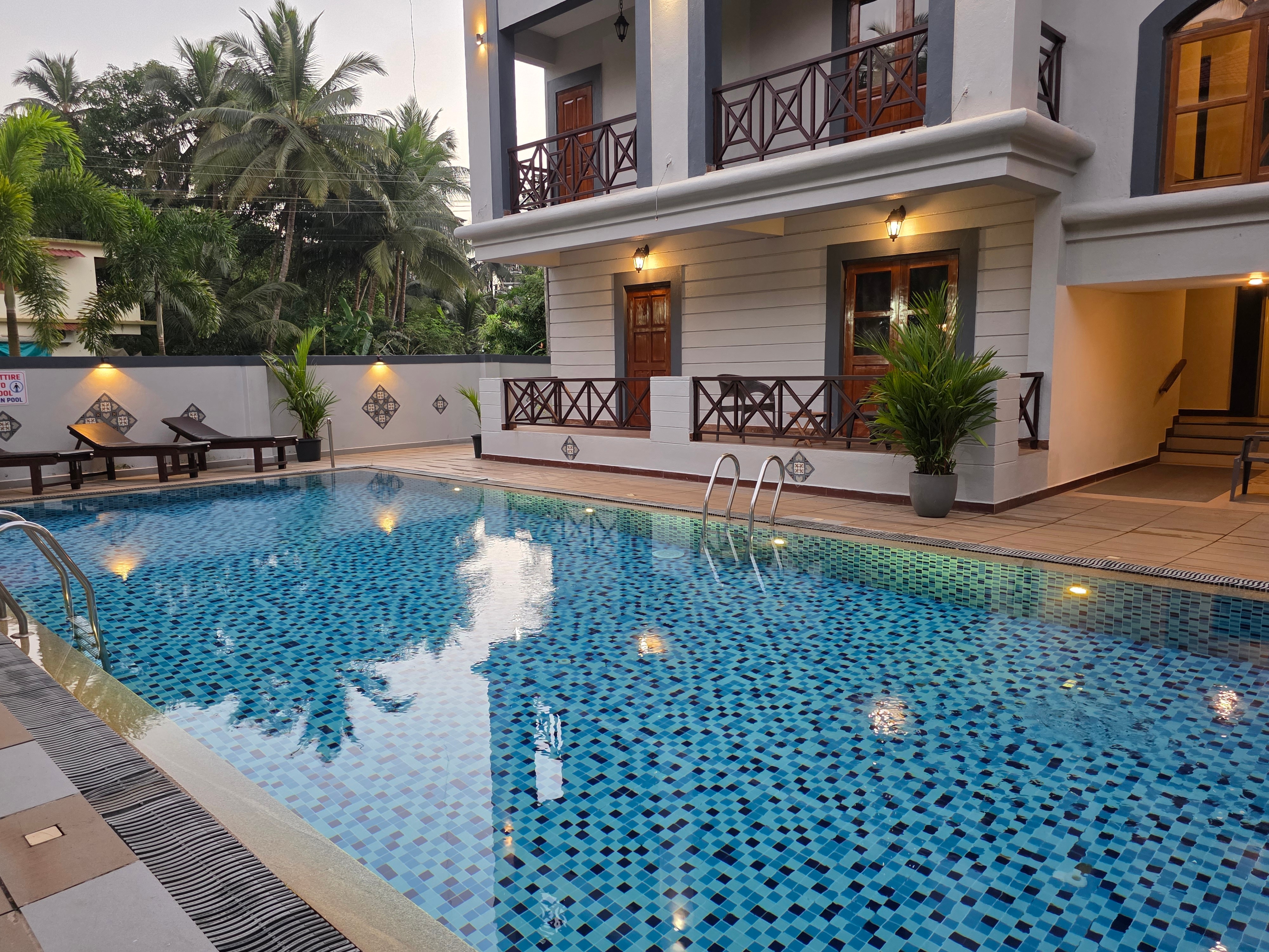 Coastal Suites Apart-Hotel near Benaulim beach, Goa - Tap to explore photos
