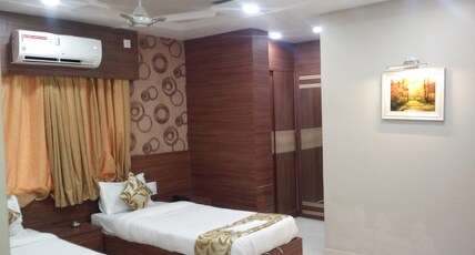Hotel White House Room Type - Super Deluxe