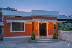 Pumpkins Cottage (calm and cozy homestay)