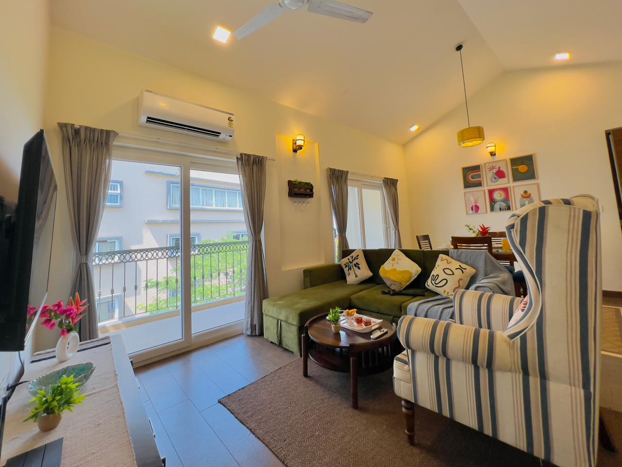 Arham 2BHK Luxe Apartment Assagao - Tap to explore photos