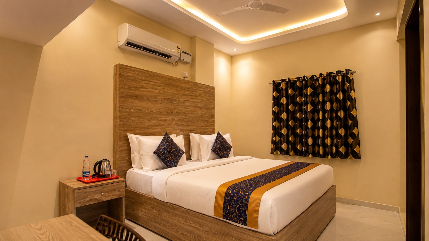 Redstone Service Appartment - T.Nagar Near Us Consulate - Tap to explore photos