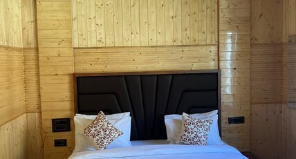 Bel Air Room Type - Deluxe Room