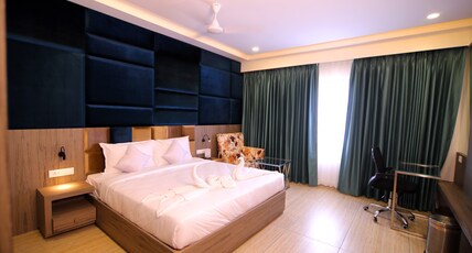 Hotel Vaibhav Inn Room Type - Executive Room