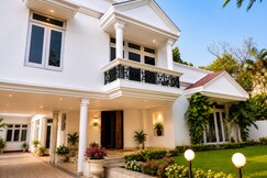 Regalia Home Sapphire Stay