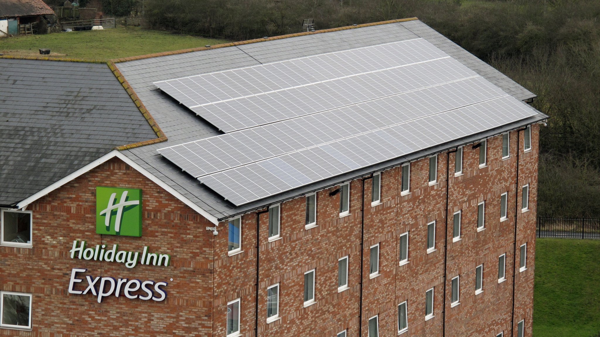 Holiday Inn Express NUNEATON - Tap to explore photos