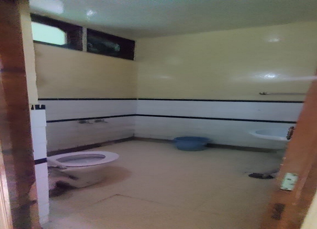 Hotel Shanti - Tap to explore photos