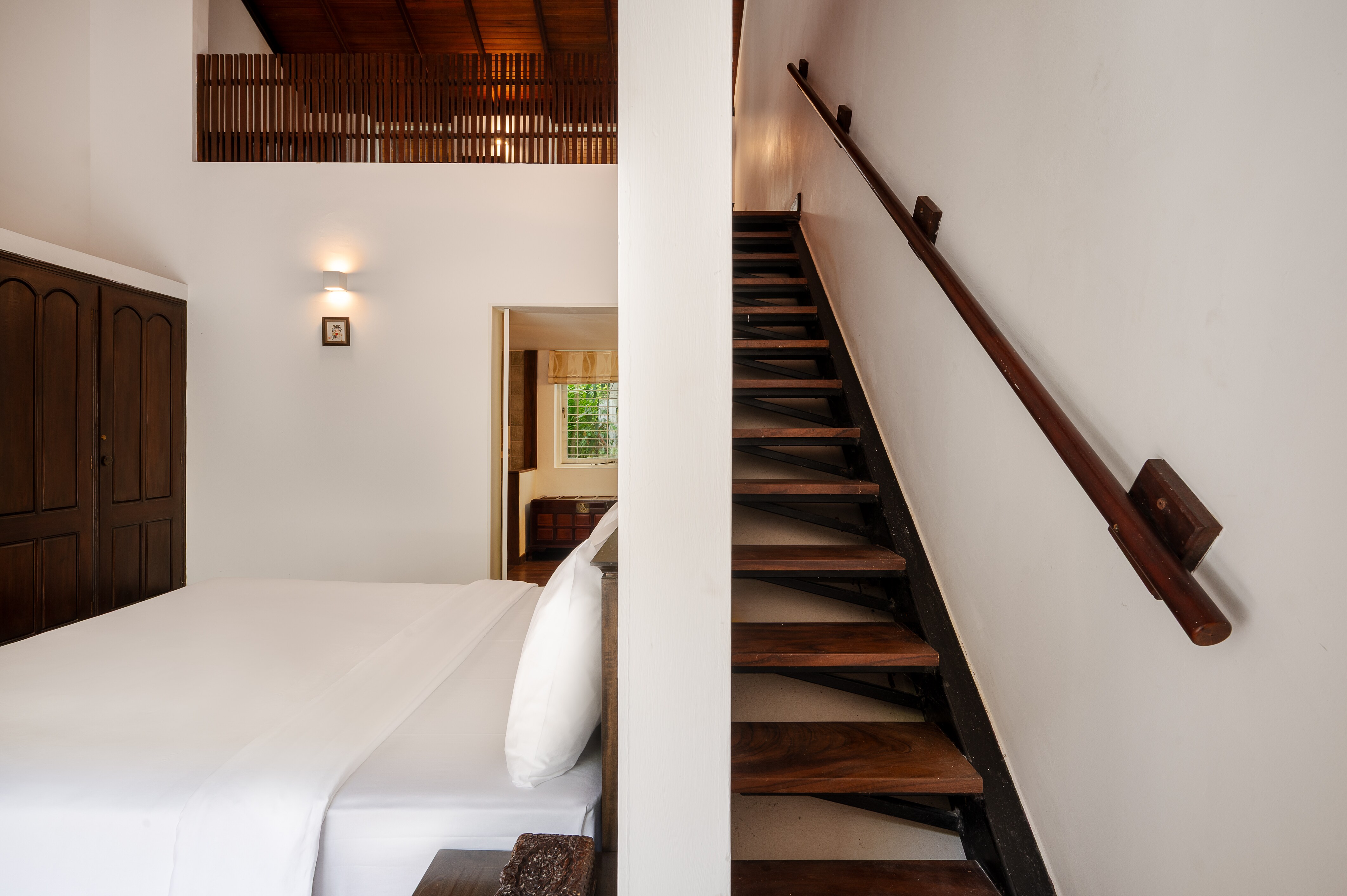 Jetwing Ratnam Residence - Tap to explore photos