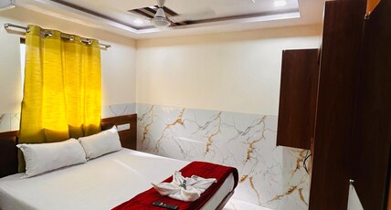 Hotel Samrat Palace 2 Room Type - Standard Room with King Bed
