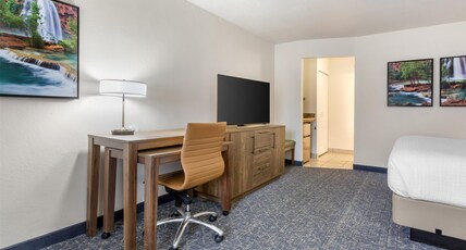 Best Western Plus A Wayfarer's Inn And Suites Room Type - Suite-1 King Bed, Non-Smoking, Microwave And Refrigerator, Sofa, Wi-Fi, Full Breakfast Best Western Plus A Wayfarer's Inn And Suites Room Type - Suite-1 King Bed, Non-Smoking, Microwave And Refrigerator, Sofa, Wi-Fi, Full Breakfast