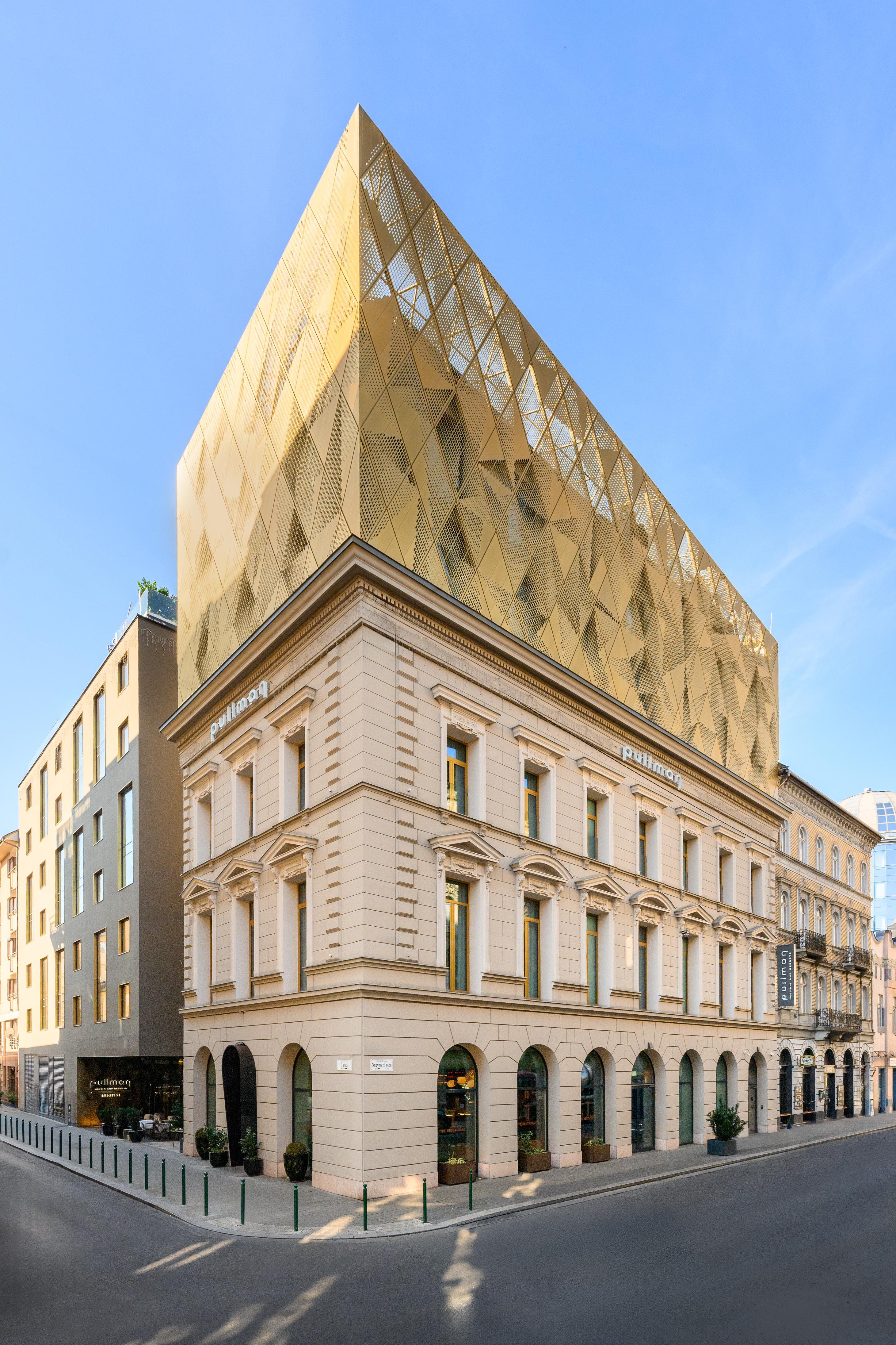 Pullman Budapest - Tap to explore photos