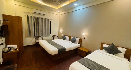 Hotel SP Majestic Room Type - Classic Triple Bed AC Room