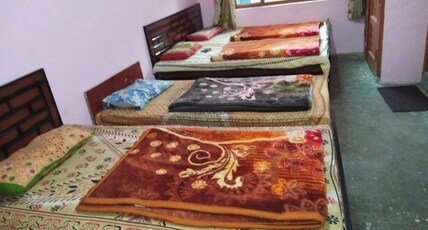 GRAND KAILASH Room Type - Twelve Bed Mixed Room Dormitory