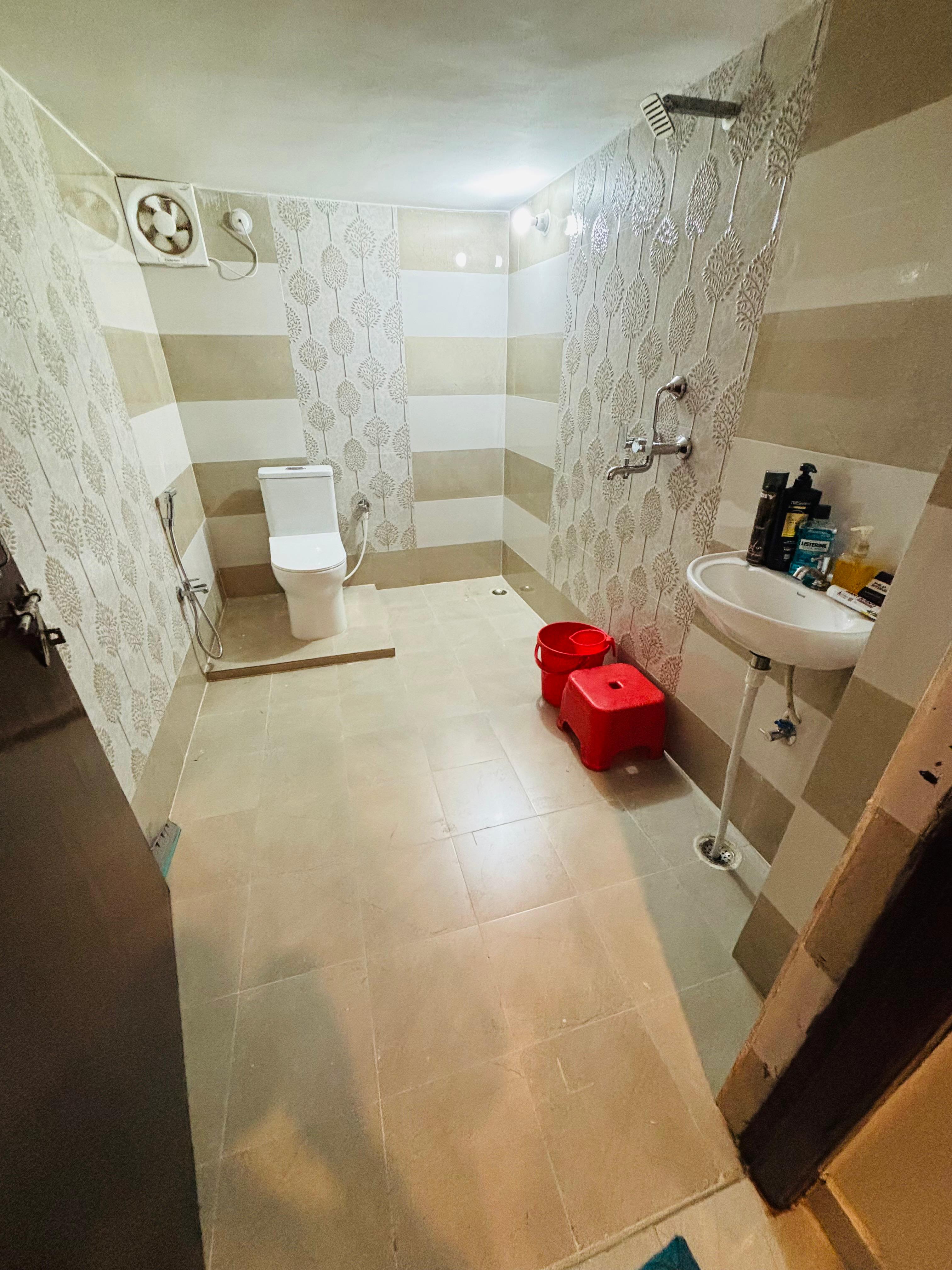 Chaurasia Homestay - Tap to explore photos