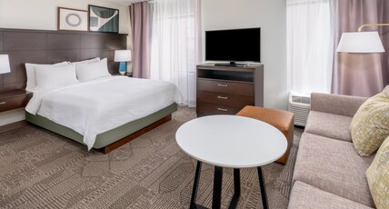 Staybridge Suites Co Springs-Air Force Academy Room Type - 1 Queen Bed Studio Suite