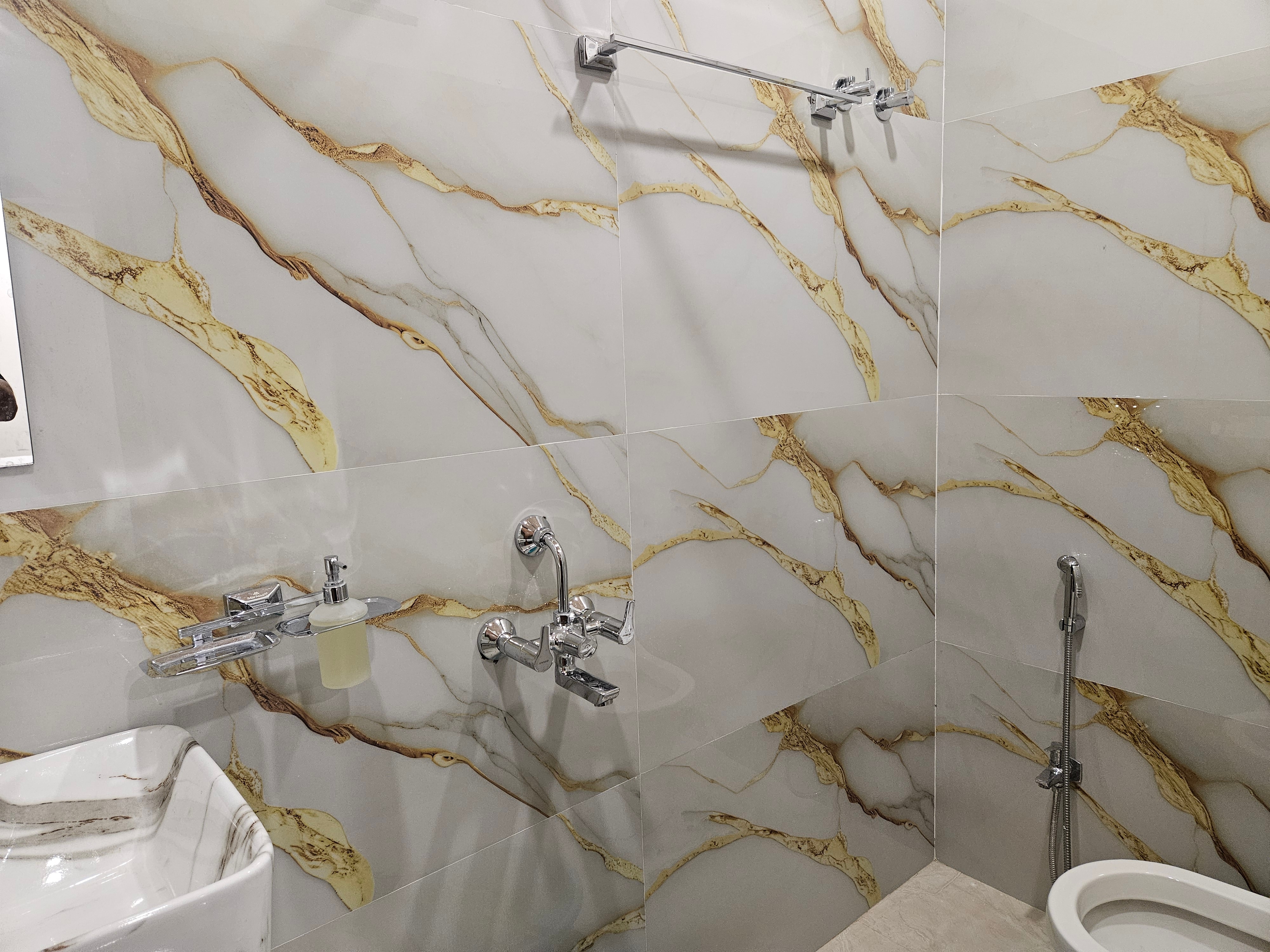 Amrit Inn - Tap to explore photos